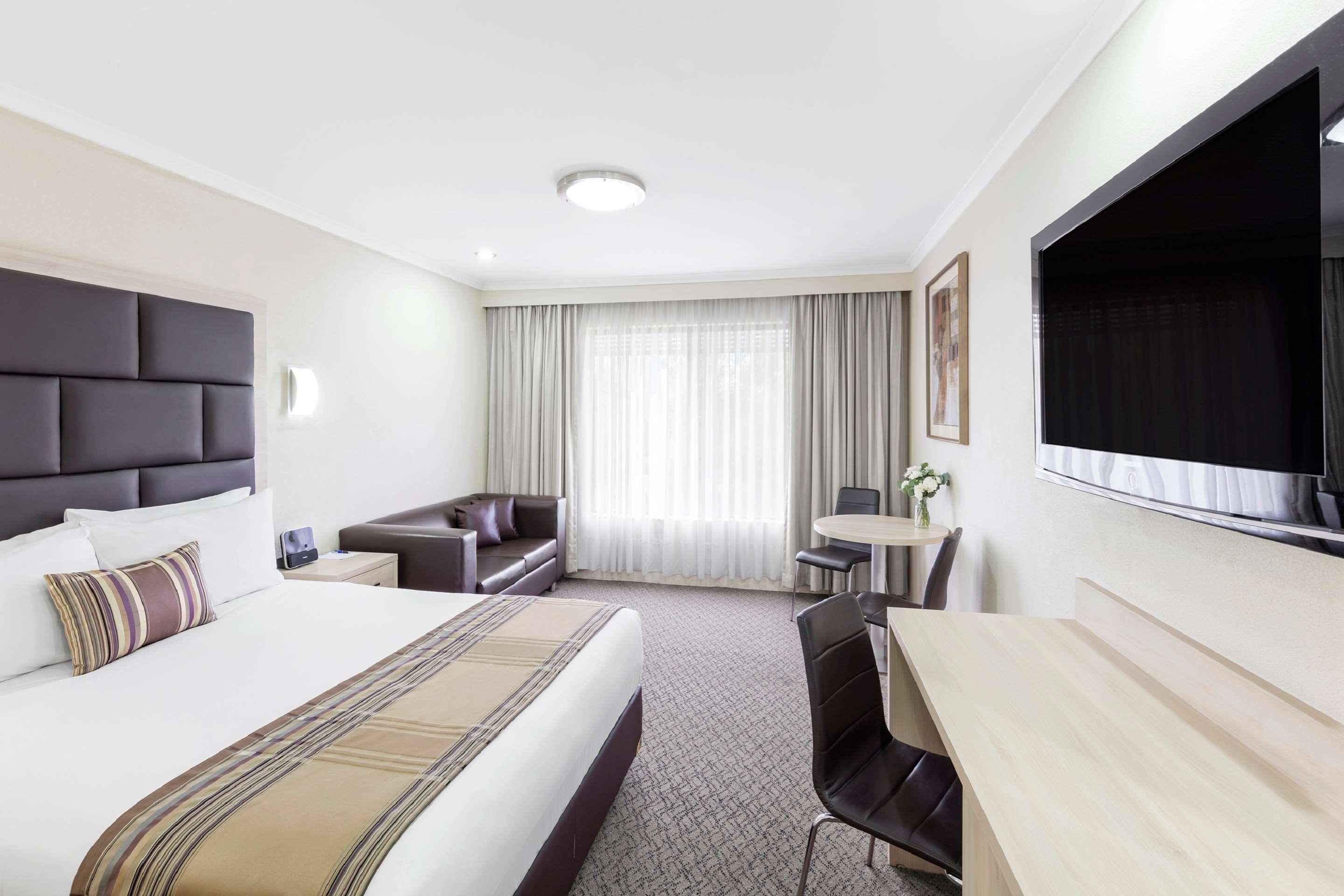 Garden City Hotel, Best Western Signature Collection كنبرا المظهر الخارجي الصورة